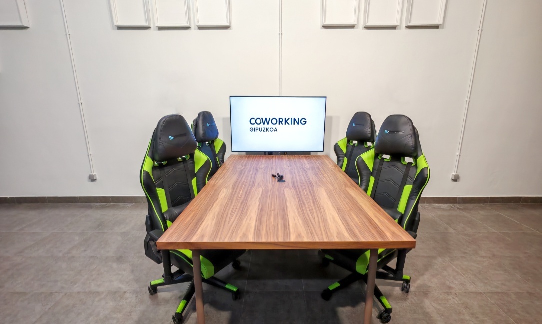 Coworking Gipuzkoa | Set Potcast de 56.25